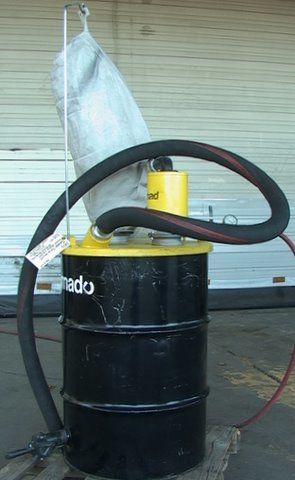 Tornado Air Operated Wet/Dry SandBlast Media Vacuum 55g  