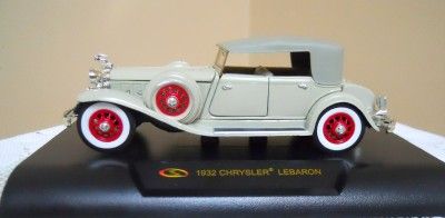 1932 CHRYSLER LEBARON Die Cast Metal 132 SIGNATURE  