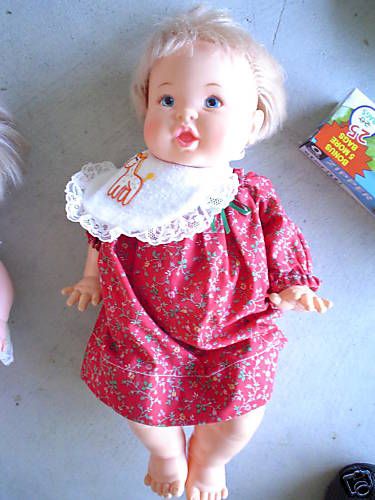 Vintage 1973 Vinyl Plastic Ideal Girl Doll 15 LOOK  