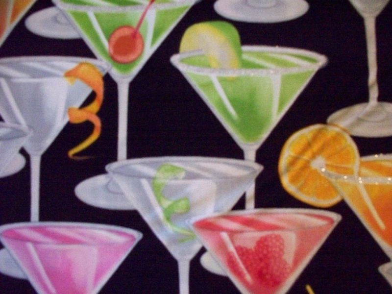 COCKTAIL ANYONE MARTINI GLASS GLAM COTTON FABRIC FQ  